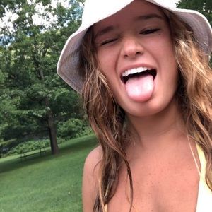 Meet your Posher, Grace